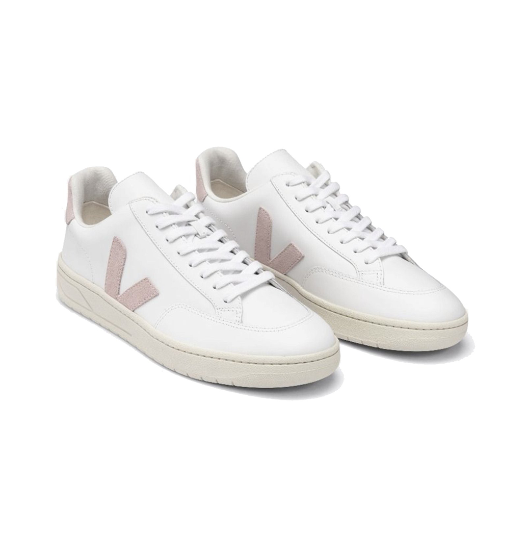 Add a title or tagline